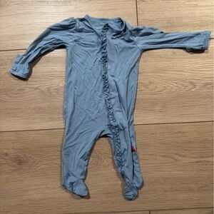 Magnetic Me - Blue with ruffles 0-3 month excellent condition